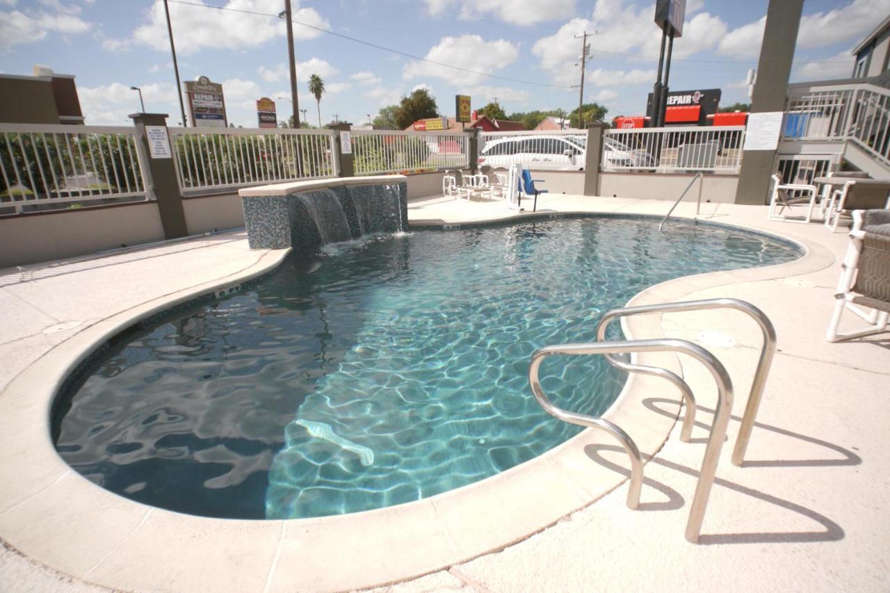 Texas Inn Mcallen Airport Exterior photo